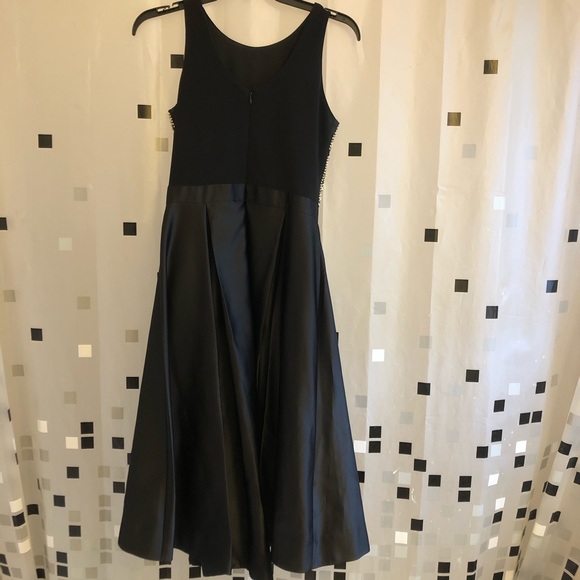 Little black dress - Picture 4 of 4